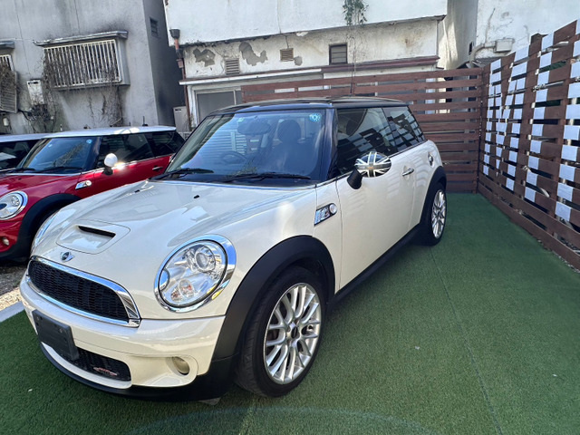 BMW MINI ミニ クーパー S 車検整備付き 正規ディーラー車 修復歴無 の