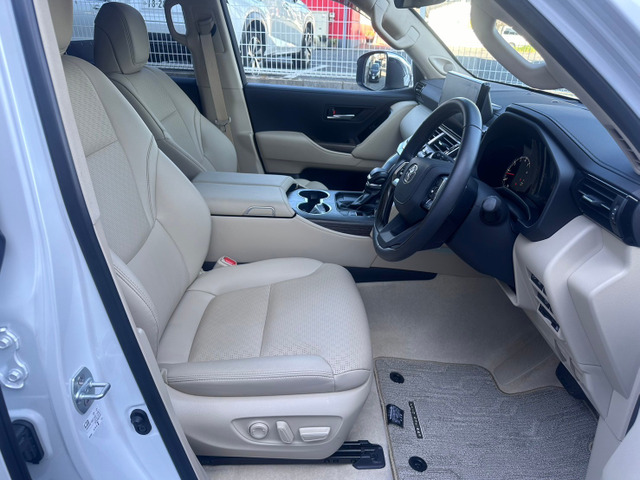 中古車 トヨタ ランドクルーザー300 3.5 ZX 4WD 純正ヒッチJBLリアエンタメサンルーフ の中古車詳細 (3,345km, パールホワイト, 福岡県, 1,020万円) | 中古車情報・中古車検索なら【車選びドットコム(車選び.com)】 中古車 トヨタ ランドクルーザー300 3.5 ZX 4WD 純正ヒッチJBLリアエンタメサンルーフ の中古車詳細 (3,345km, パールホワイト, 福岡県, 1,020万円) | 中古車情報・中古車検索なら【車選びドットコム(車選び.com)】