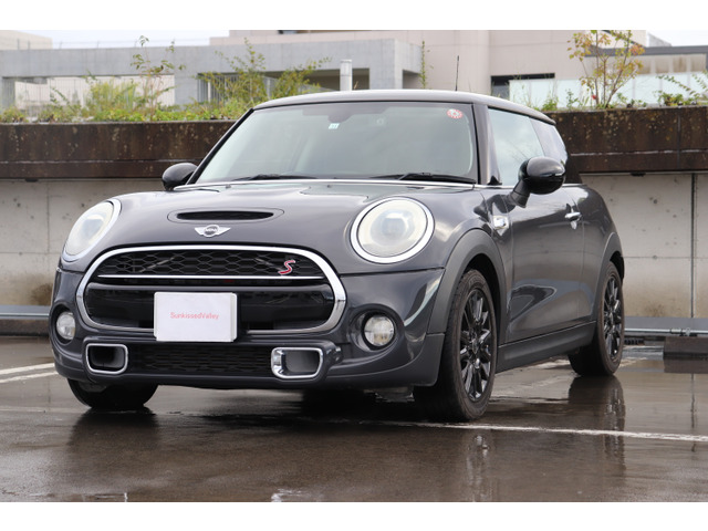 ミニ（BMW MINI）の中古車 | 中古車情報・中古車検索なら【車選びドットコム（車選び.com）】