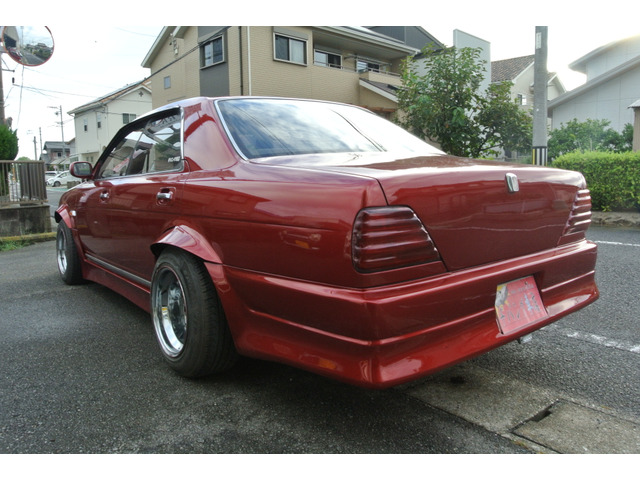 日産 セドリック 3.0 グランツーリスモ SV 90年代車でで80年代族車風