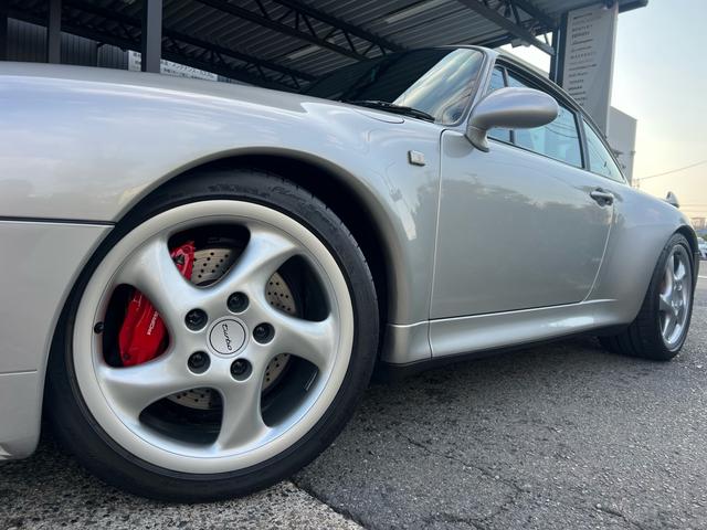 ポルシェ911　1974カレラ　ディーラー車　純正スペアホイール　スペアタイヤ ポルシェ911 1974カレラ ディーラー車 純正スペアホイール