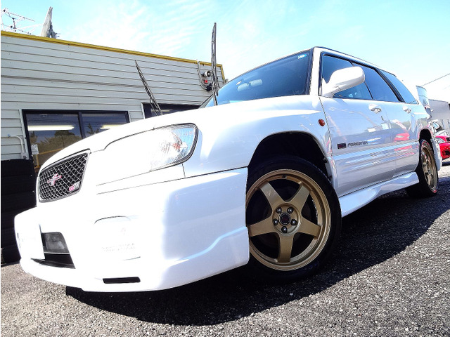 中古車 スバル フォレスター 2.0 STi IIタイプM 4WD 限定800台 3オーナー Tベルト交換 の中古車詳細 (191,423km,  ホワイト, 愛知県, 158万円) | 中古車情報・中古車検索なら【車選びドットコム（車選び.com）】