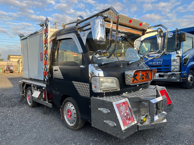 中古車 ダイハツ ハイゼットトラック ジャンボデコトラ の中古車詳細 (114,896km, ブラック, 群馬県, 88万円) | 中古車情報・中古車 検索なら【車選びドットコム（車選び.com）】