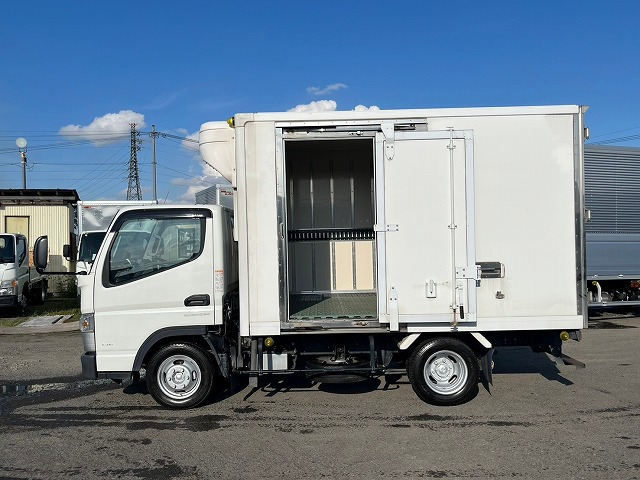 中古車 三菱ふそう キャンター 冷蔵冷凍車 -30℃低温設定 標準幅×10尺ベース の中古車詳細 (217,493km, ホワイト, 東京都,  184.8万円) | 中古車情報・中古車検索なら【車選びドットコム（車選び.com）】