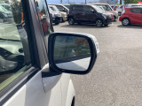 【支払総額推進店】お車をご覧い頂きまして、誠に有難う御座います。在庫車両になりますので、是非ご都合の宜しい時に、見に来て下さい。来店予約をされると、ご案内がスムーズです。