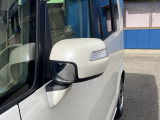 【支払総額推進店】お車をご覧い頂きまして、誠に有難う御座います。在庫車両になりますので、是非ご都合の宜しい時に、見に来て下さい。来店予約をされると、ご案内がスムーズです。