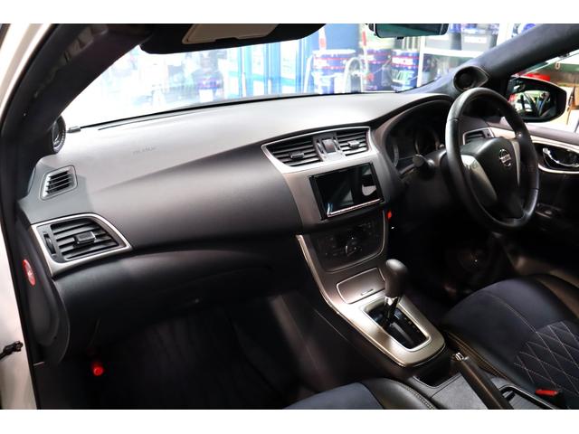 日産シルフィ  未使用品フロアーカ－ペット高級タイプ 日産：シルフィ [ SYLPHY ] セダン | 環境・安全・品質