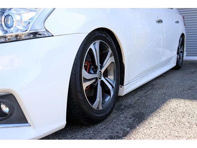 日産シルフィ  未使用品フロアーカ－ペット高級タイプ シルフィ（日産）の中古価格相場｜グーネット中古車