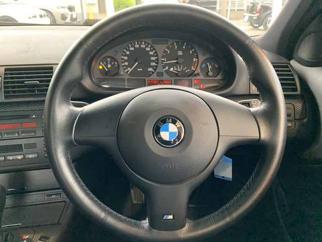 中古車 BMW 3シリーズセダン 320i Mスポーツ の中古車詳細