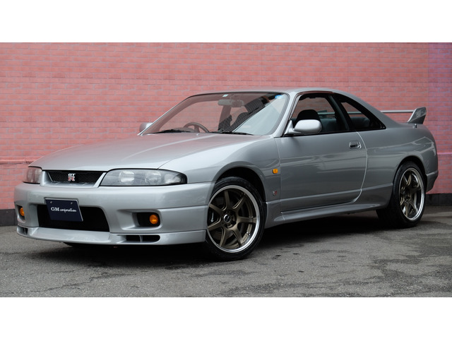 スカイラインGT-R（日産）の中古車 | 中古車情報・中古車検索なら【車選びドットコム（車選び.com）】