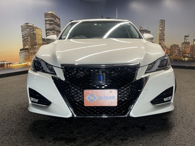 中古車 トヨタ クラウンアスリート ハイブリッド 2.5 G の中古車 中古車 トヨタ クラウンアスリート ハイブリッド 2.5 G の中古車