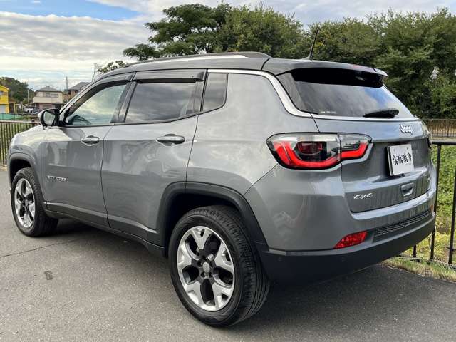 h*s様 Jeep　クライスラー ジープ コンパス ブラックエディション 純正ホ ☆希少☆JEEP ジープ コンパス 限定 ブラックエディション 純正