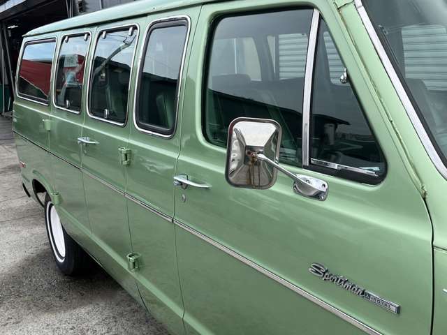 ダッジ ラムバン 1972年/ラムバン/8人乗り 内装張替済み の中古車詳細