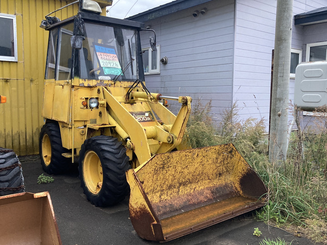 中古車 その他 三菱重工業 ホイールローダー 年式不明/タイヤショベルWS200 の中古車詳細 (走行距離不明, イエロー, 北海道, 150万円)  | 中古車情報・中古車検索なら【車選びドットコム（車選び.com）】