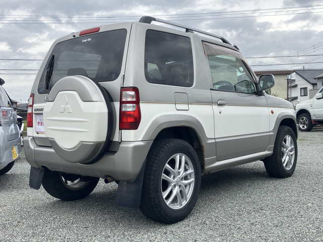 中古車 三菱 パジェロミニ VR 4WD 社外アルミホイール の中古車