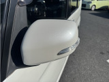 全国納車させて頂きます。格安陸送でご案内させて頂きますので、遠方のお客様も是非お問合せ下さい。店頭引き取り納車、ご自身での名義変更、予備検査渡しなどの価格を抑えるご方法もご提案できます!