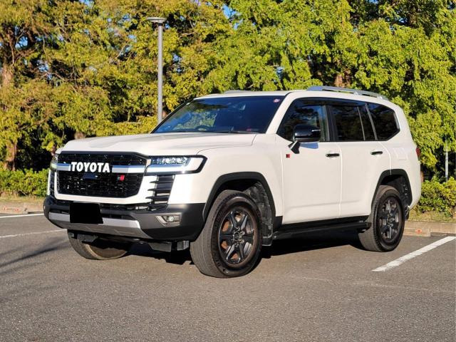 ランドクルーザー3003.3 GRスポーツ ディーゼル 4WD