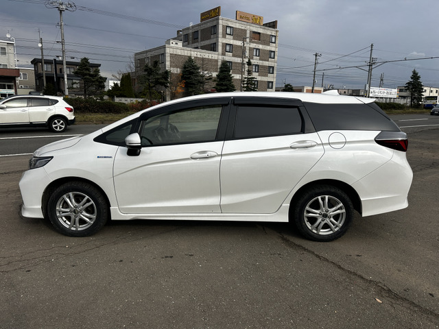 ホンダ シャトル 1.5 ハイブリッド X ホンダセンシング 4WD 純正