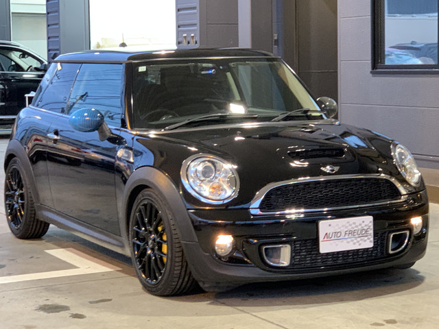 ミニ（BMW MINI）の中古車 | 中古車情報・中古車検索なら【車選びドットコム（車選び.com）】