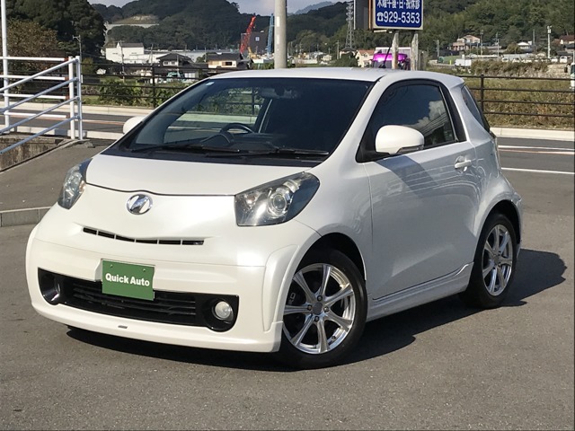 中古車 トヨタ iQ 1.0 100G レザーパッケージ モデリスタエアロ/マフラー/ナビTV の中古車詳細 (72,000km, 真珠白, 福岡県,  64.9万円) | 中古車情報・中古車検索なら【車選びドットコム（車選び.com）】