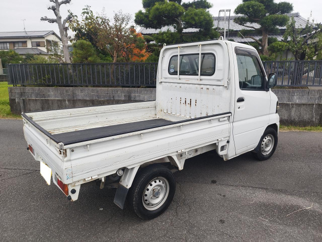 中古車 日産 クリッパートラック DX エアコン付 4WD ☆車検令和8年11月まで☆1オーナー☆ の中古車詳細 (72,000km, ホワイト,  静岡県, 28万円) | 中古車情報・中古車検索なら【車選びドットコム（車選び.com）】