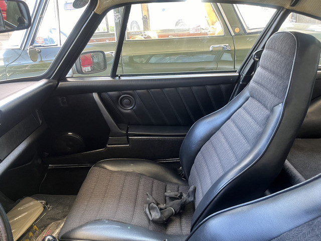 中古車 ポルシェ 911 SC ファイナルモデル の中古車詳細 (88,000km, ジンクメタリック, 福岡県, 価格応談) |  中古車情報・中古車検索なら【車選びドットコム（車選び.com）】