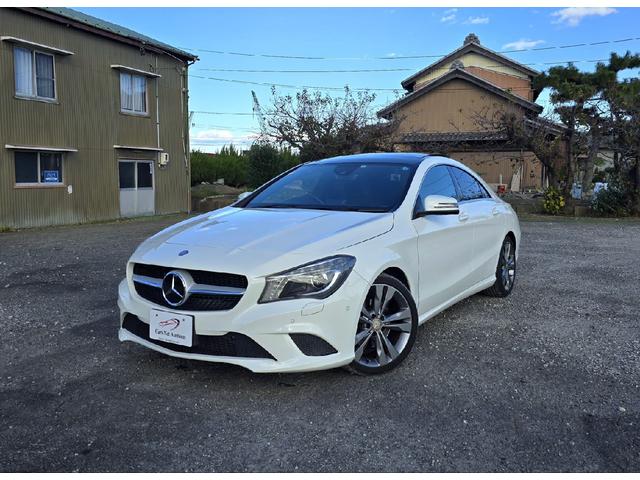 CLAクラス CLA180 サンルーフ  レーダークルーズコントロール レーンアシスト