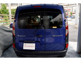 当社の中古車は全車走行チェック済みです。エンジンやミッション、走行中の異音などをしっかりチェックしております。ナビやエアコンなどの電装部品もしっかりとチェックしておりますのでご安心ください。