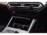 納車時にはボディーコーティングや車内消臭の施工も格安にて行えます。是非ご相談してください。