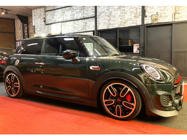 BMW MINI ミニ ジョン・クーパー・ワークス Trackstyle 6MT ST車