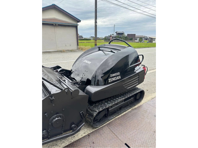 コマツ  