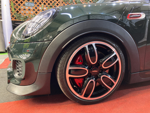 BMW MINI ミニ ジョン・クーパー・ワークス Trackstyle 6MT ST車