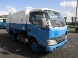 デュトロ 塵芥車 2T パッカー車 回転/ダンプ式 新明和
