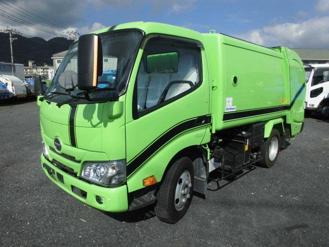 デュトロ 塵芥車 2T パッカー車 回転/ダンプ式 新明和