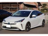 トヨタ プリウス
