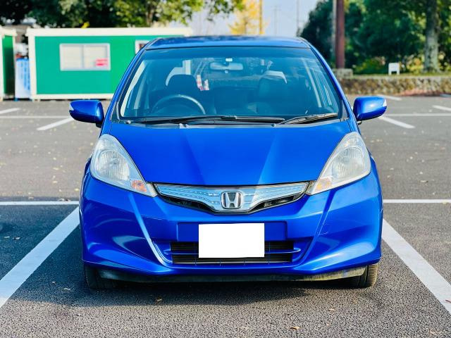 ホンダ フィットハイブリッド 1.3 10th アニバーサリー の中古車詳細