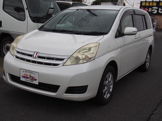 アイシス 1.8 L 4WD 7人乗り CVT