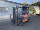トヨタL&F エンジンフォークリフト 14426