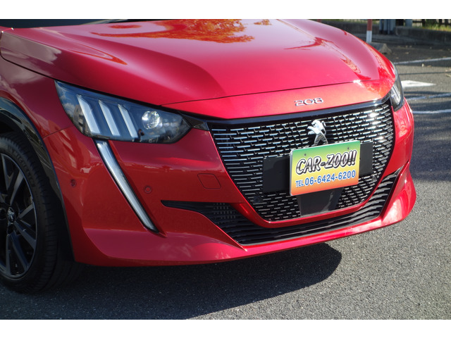 プジョー208 GT ハイブリッド 小改良版へ試乗 インテリアは競合