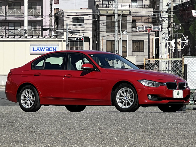 BMW 3シリーズセダン 320i の中古車詳細 (51,785km, レッド, 大阪府 