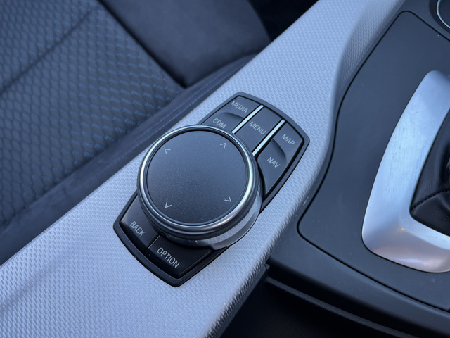 BMW 320d(8C20)(F30)コンピューター1 印象づける (レーダーセンサー)中古