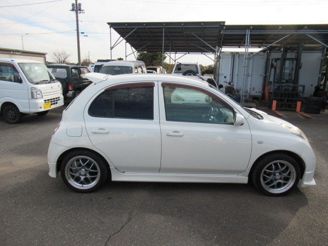 中古車 日産 マーチ 1.2 12SR 5速MT インパルエアロ の中古車詳細 (129,501km, パールホワイト, 埼玉県, 48万円) |  中古車情報・中古車検索なら【車選びドットコム（車選び.com）】