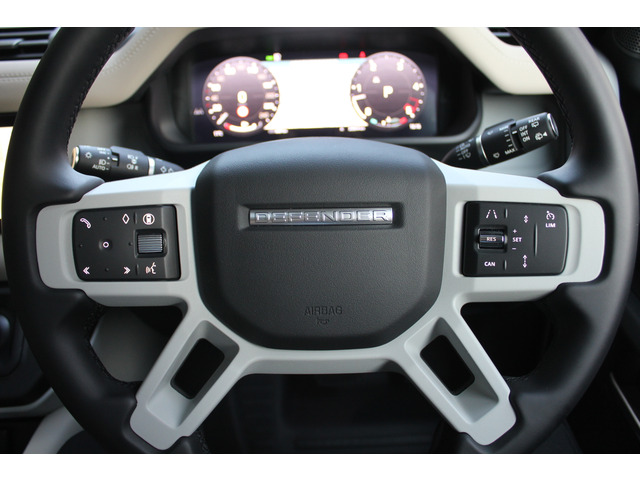 ランドローバー ディフェンダー 110 S 3.0L D300 ディーゼル 4WD