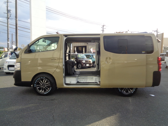 中古車 日産 NV350キャラバン 2.0 DX ロング smartアウトドア