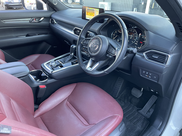 中古車 マツダ CX-8 2.2 XD Lパッケージ 4WD リアモニター☆衝突 中古車 マツダ CX-8 2.2 XD Lパッケージ 4WD リアモニター☆衝突
