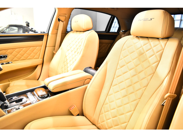 中古車 ベントレー フライングスパー 6.0 W12 S 4WD D車 OP395 中古車 ベントレー フライングスパー 6.0 W12 S 4WD D車 OP395