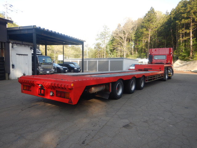 UDトラックス クオン セミトレーラ セット の中古車詳細 (928,000km 