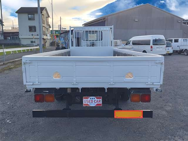 中古車 いすゞ フォワード 平ボディ 荷台内寸620cm×218cm の中古 中古車 いすゞ フォワード 平ボディ 荷台内寸620cm×218cm の中古