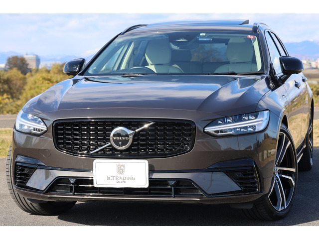 V90 リチャージ アルティメット T8 AWD プラグインハイブリッド 4WD 新車保証/最上級...