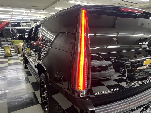 アメ車 ホイール 24インチ 四駆 エスカレード サバーバン